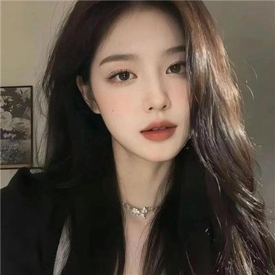 彼女